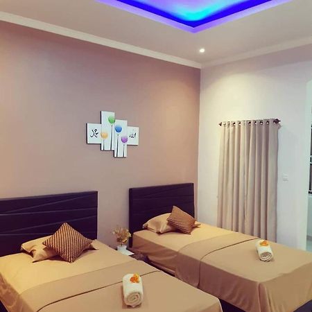 Bis Homestay Sumbawa Kültér fotó