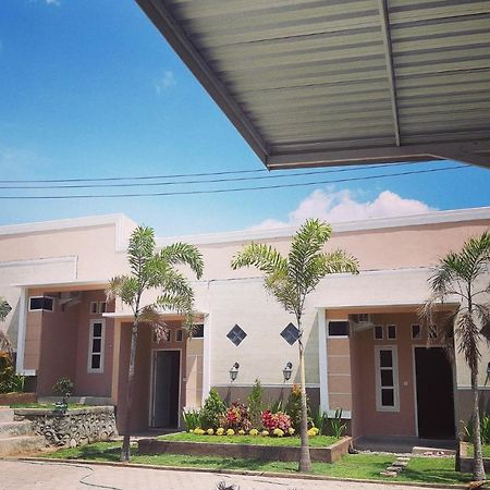 Bis Homestay Sumbawa Kültér fotó