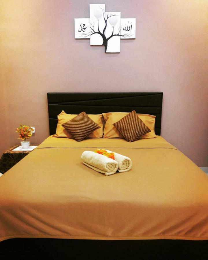 Bis Homestay Sumbawa Kültér fotó